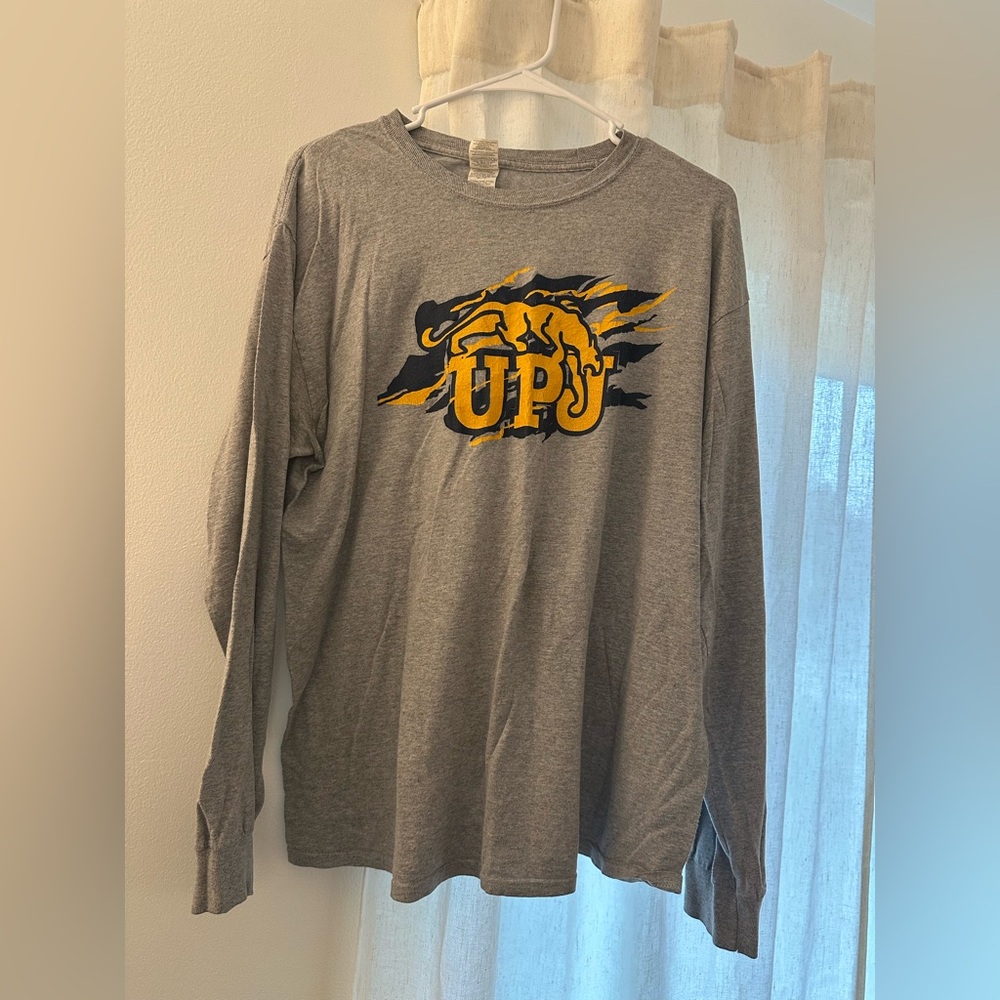Gildan Gray Long Sleeve Tee with Yellow & Navy Graphic
